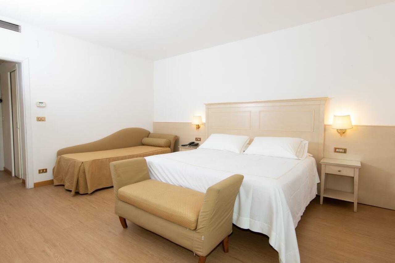 Hotel Universal Terme Abano Terme Exterior photo
